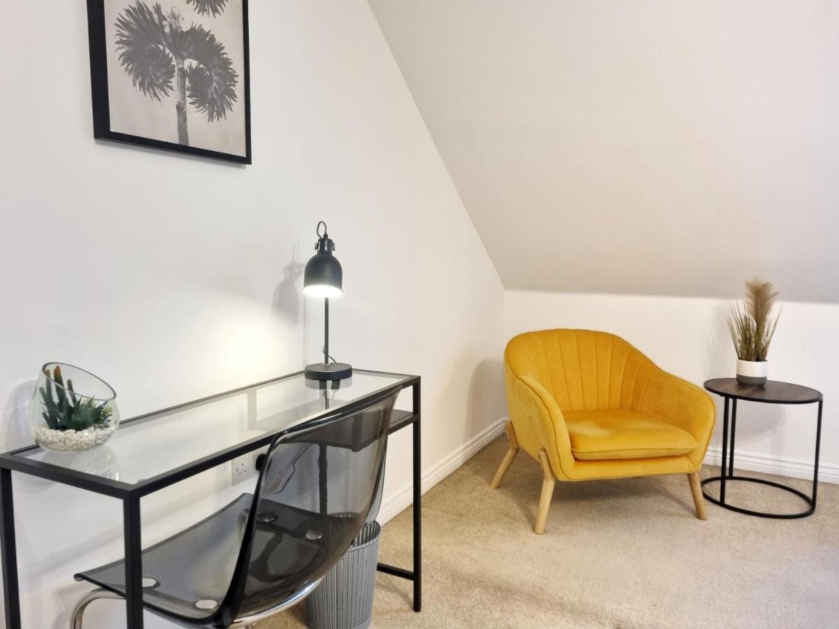 Modern & Spacious 3 Bedrooms And 2 Bathrooms Home, Free Parking! Cambridge  Exterior foto